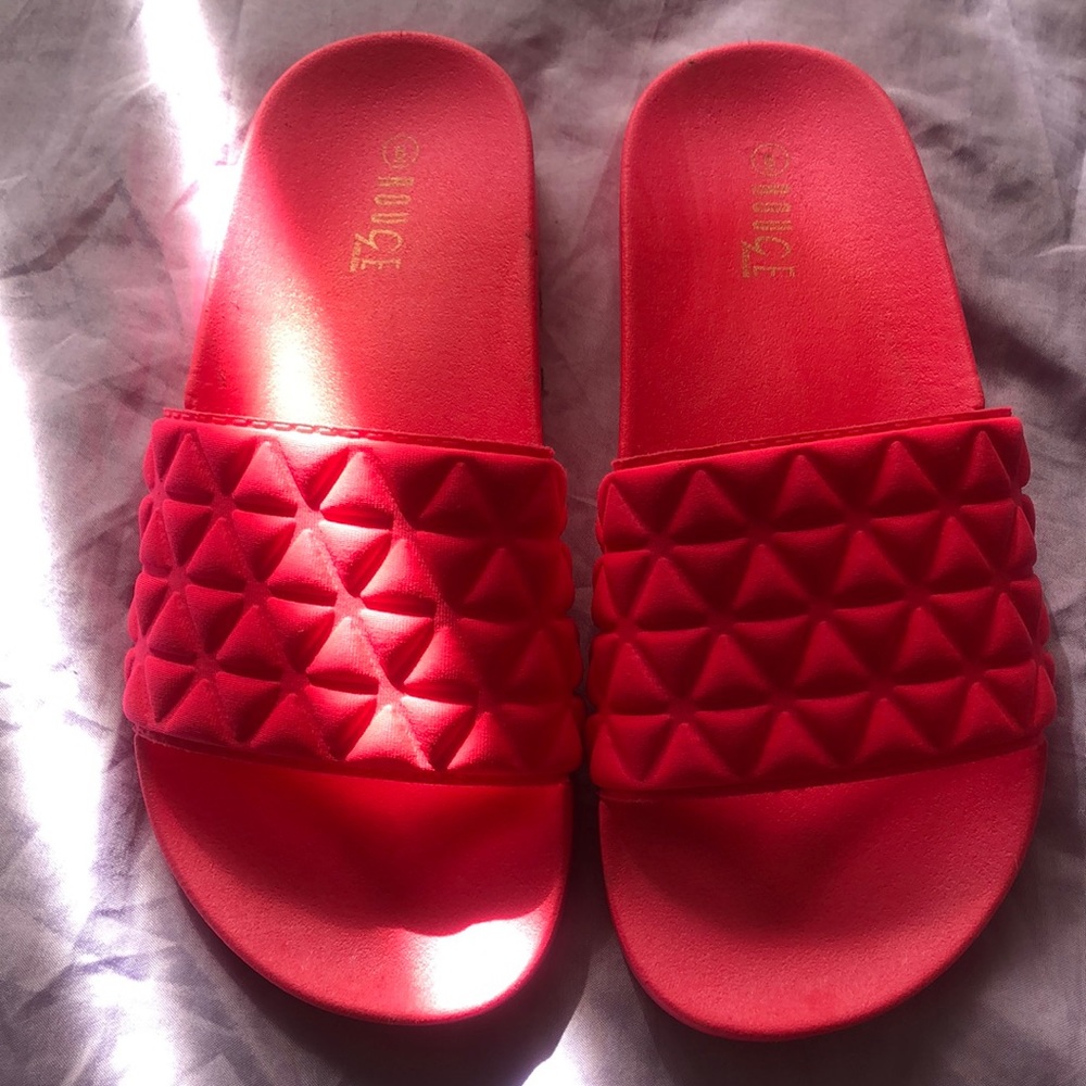 Slippers
